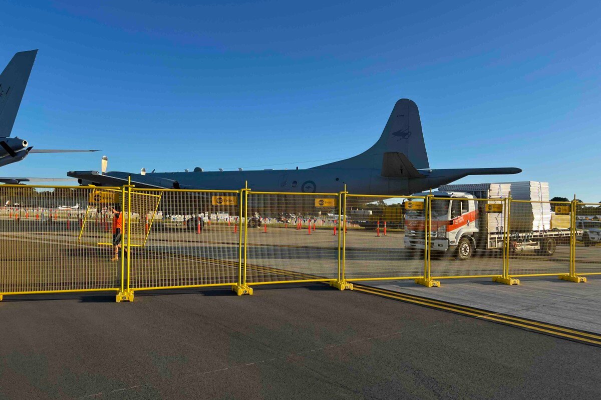 Temporary-Fence-Aviation-Security