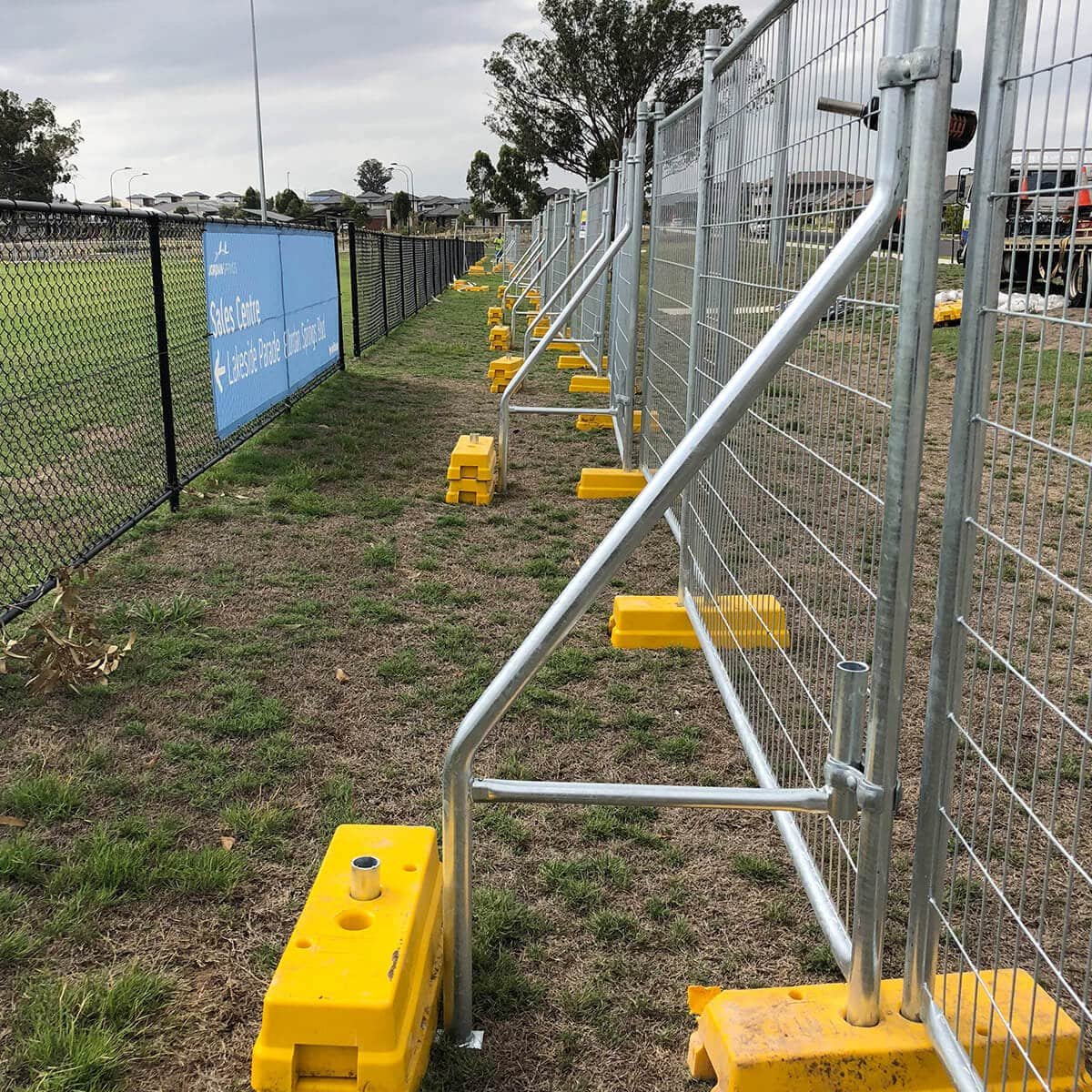 ready-fence-product-image-bracing